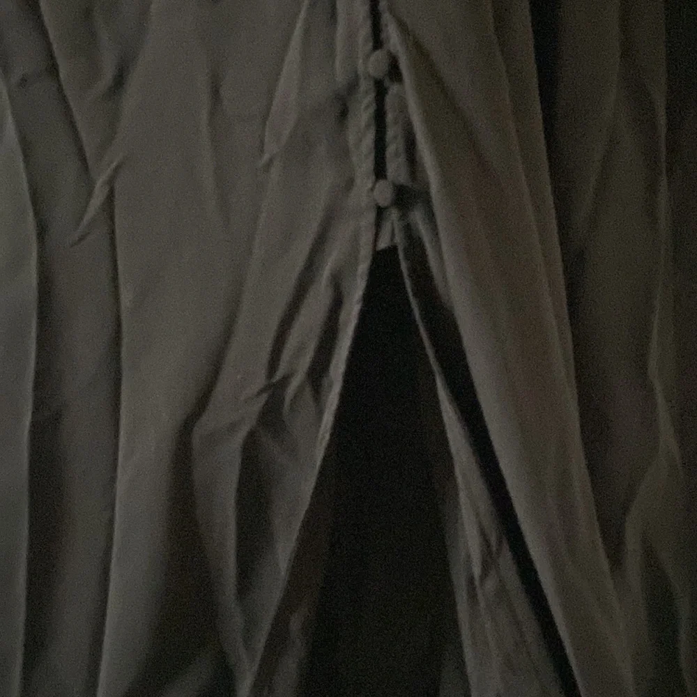 ASOS DESIGN Tie Neck Button-Down Maxi Tea Dress - Picture 7 of 13